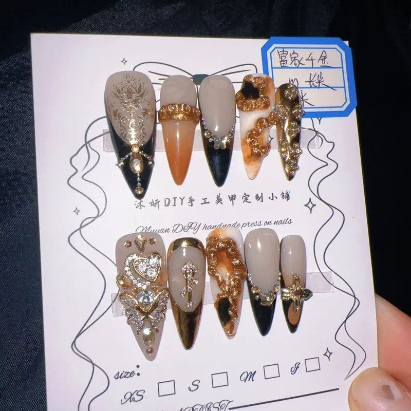 Resin Art Accessories - Juego de uñas Rich Lady de