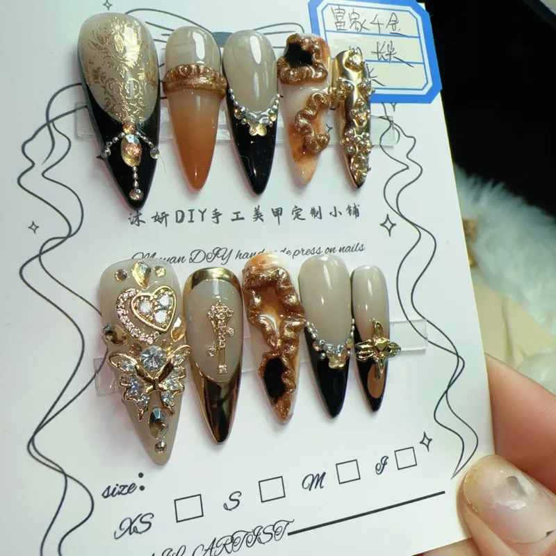 Juego de uñas Rich Lady de luj - Resin Art Accessories reseña y precio