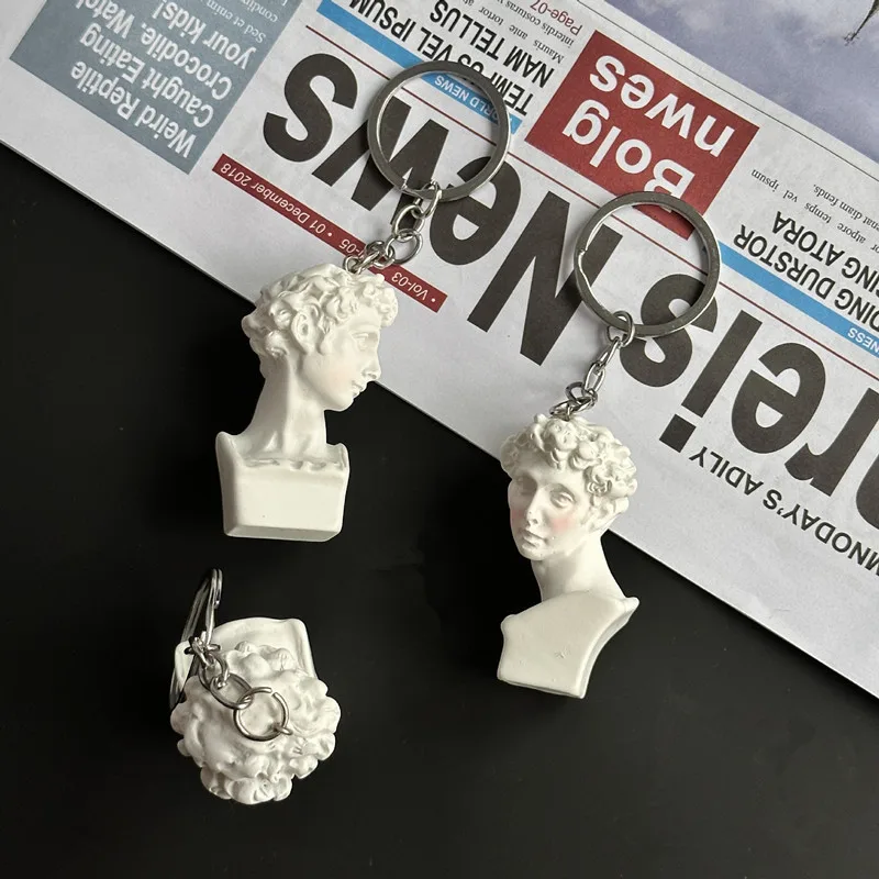 Mini llavero de estatua de yes - Resin Art A Keychain reseña y precio